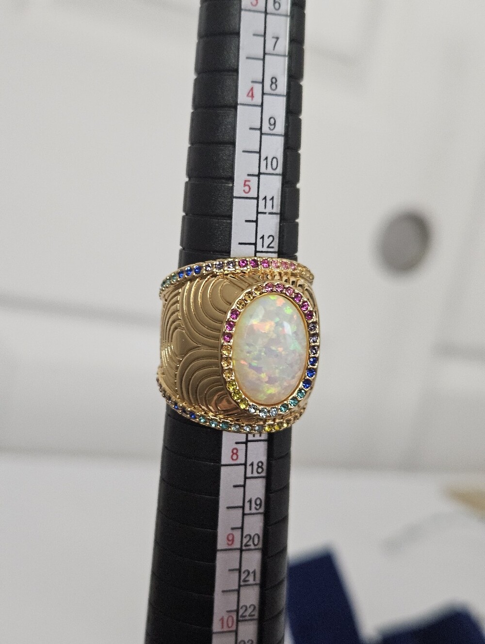 Kurt Geiger NWT Embellished Ring - Picture 6 of 7